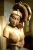 Estatua de una Iaksi del siglo X, en el museo Guimet de París.